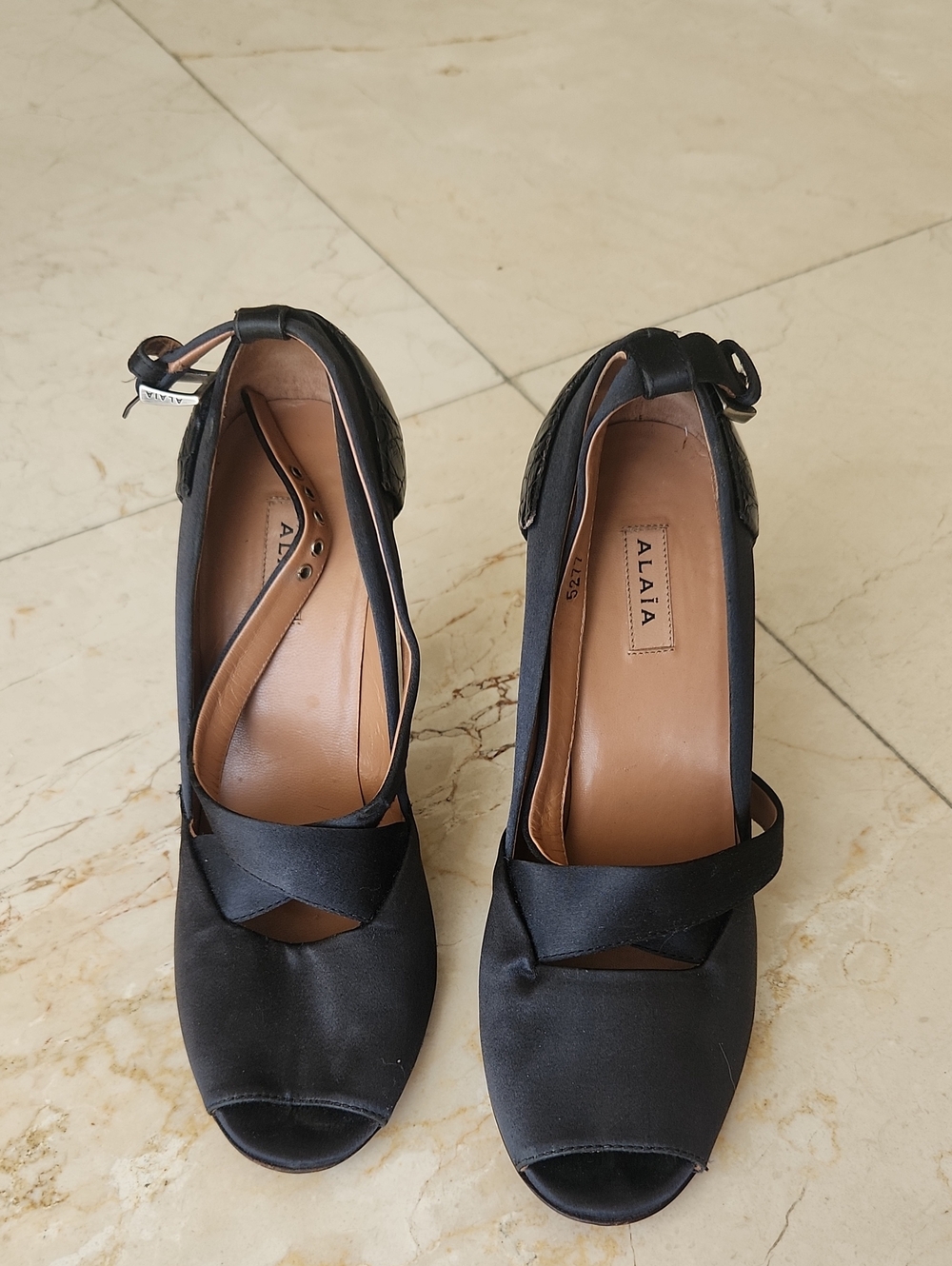 Alaïa Black satin with alligator trim pump heels Women's